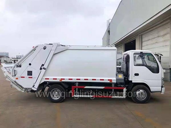 100P-QL1070A6HAY- 5m3 Garbage Compactor Truck