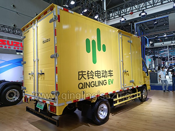 Commercial Electric Trucks