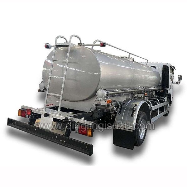 ISUZU CHINA Food Grade 700P Stainless Steel Water Tank Truck