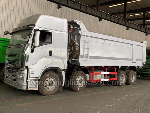 VC61 8x4 30m³Dump Truck 12 Wheeler