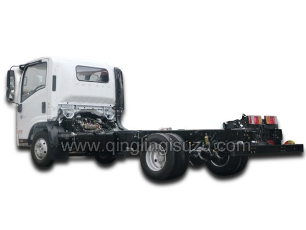 QINGLING M600 4x2 Diesel Chassis Truck 3 Seats