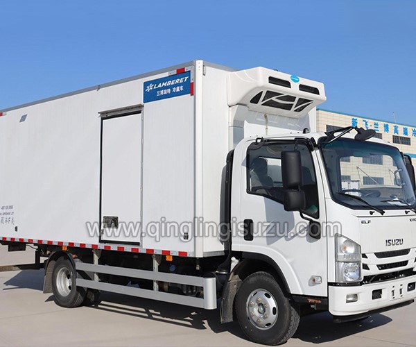 Euro 6 diesel refrigerated truck